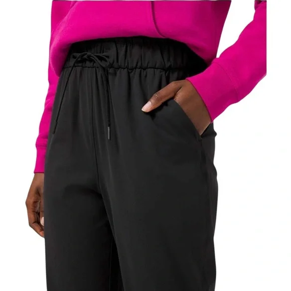 Lululemon Joggers 4 Black